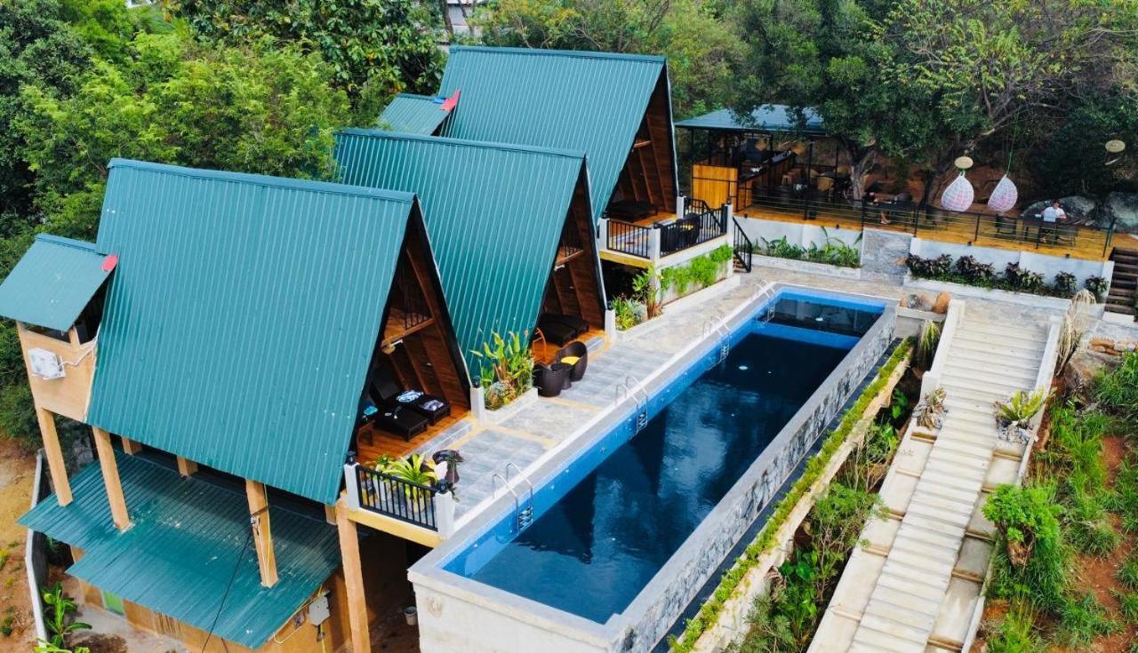 Sundown Lake Hotel & Spa Habarana Extérieur photo